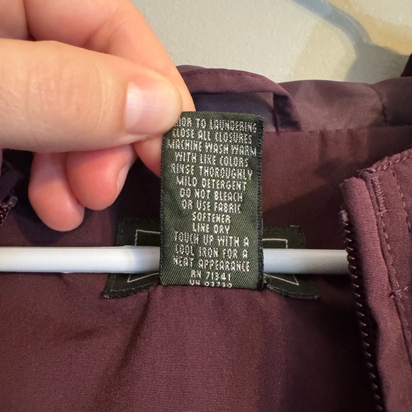 LL Bean Women's Poly Wool Lined Hooded Zip Trench Jacket in Burgundy - Picture 3 of 10